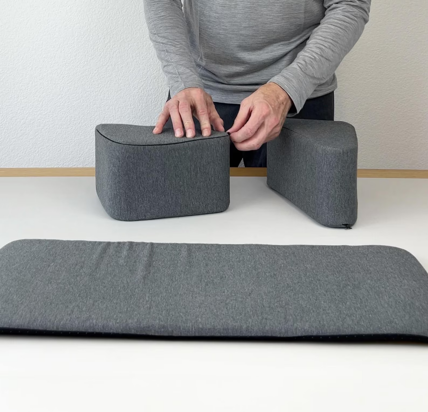Olaise Meditation Floor Wedge & Pad – Adjustable Cross-Legged Comfort